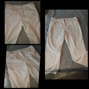 White "Boyfriend" Stretch Denim Pants